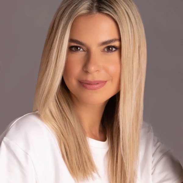 Lona Alia